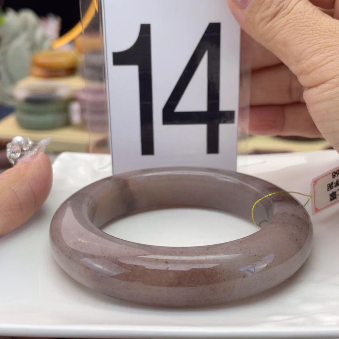 【闪购商品】石英质玉手镯未镶嵌