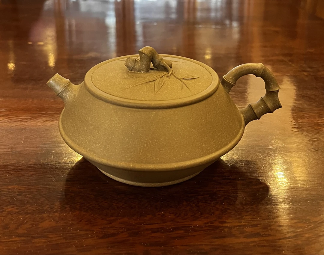 胸有成竹壶  青段泥料  容量350cc  杨老师作品  手工紫砂壶精器