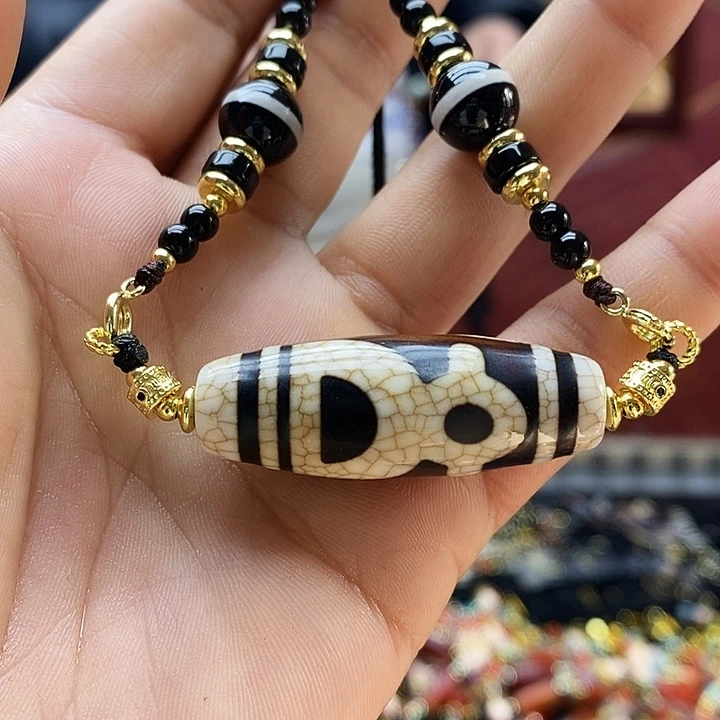 玛瑙/玉髓合金颈饰