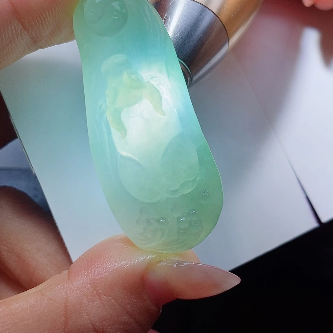 定制翡翠未镶嵌翡翠