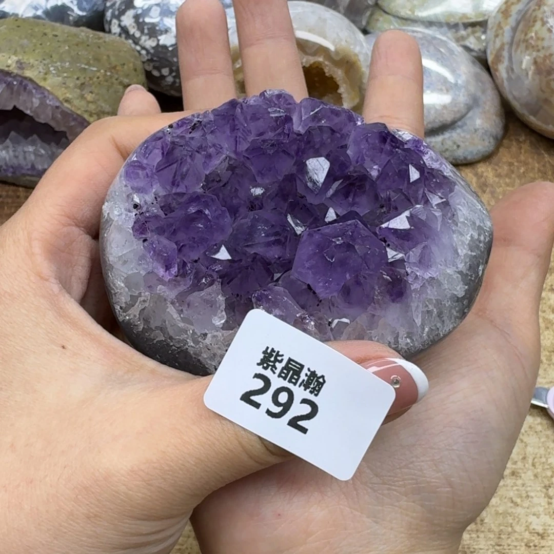 水晶大型摆件（非配饰）未镶嵌
