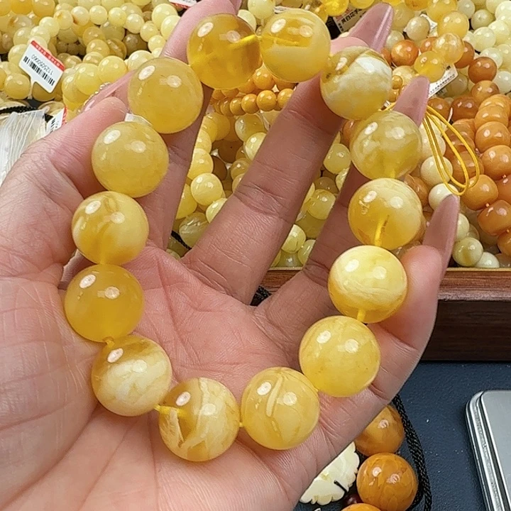 琥珀未镶嵌珠宝奇石