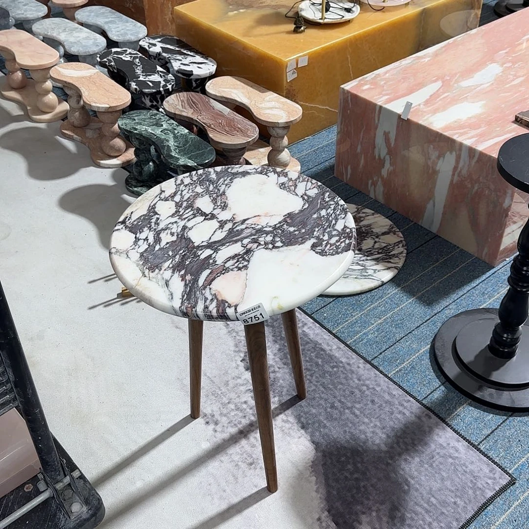 8751 宝格丽紫边几