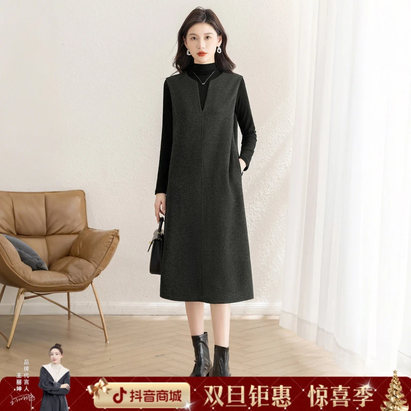丝柏舍2025秋装新款女装复古修身显瘦中长款背心连衣裙S53R3983L