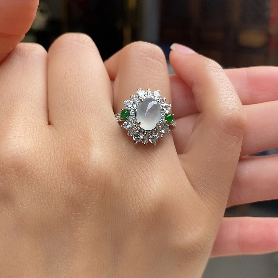 翡翠戒指未镶嵌翡翠戒指