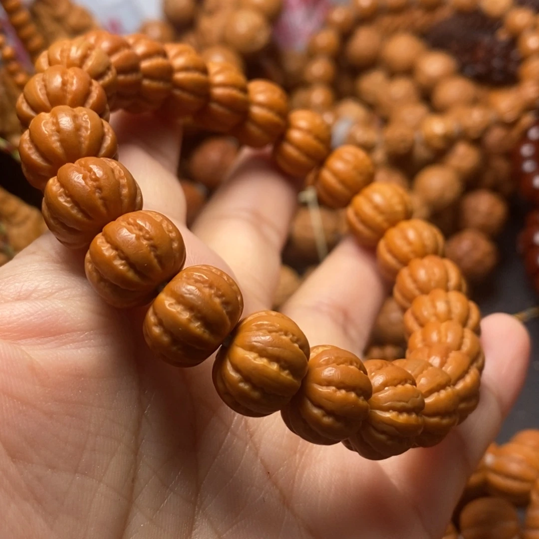 猴头核桃手串猴头