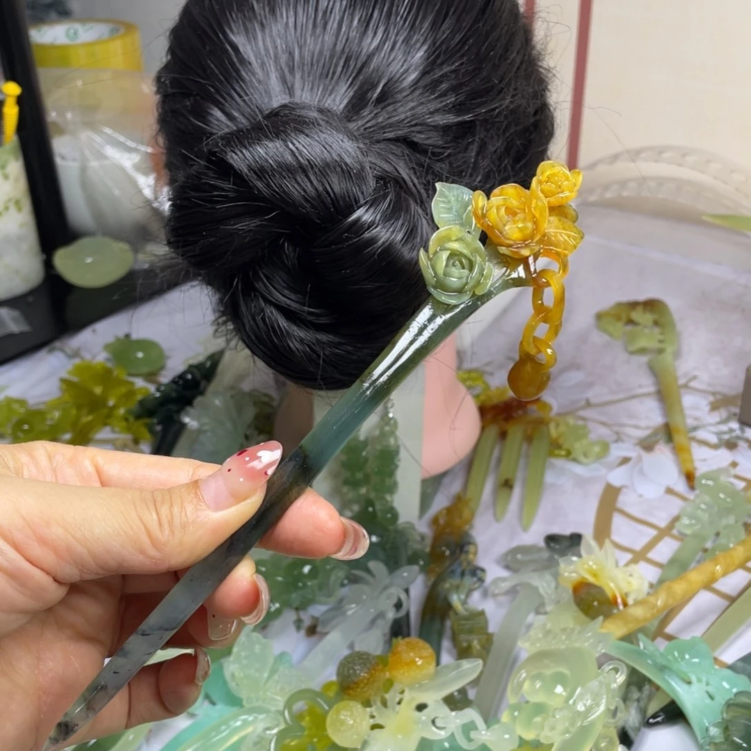 未镶嵌蛇纹石玉发饰蓝**晨