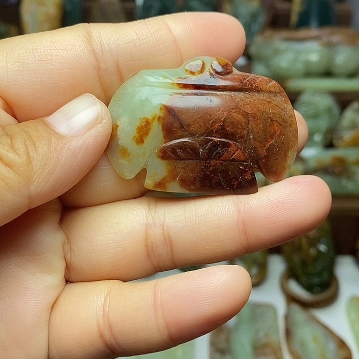 岫岩河磨玉（透闪石质玉）未镶嵌颈饰