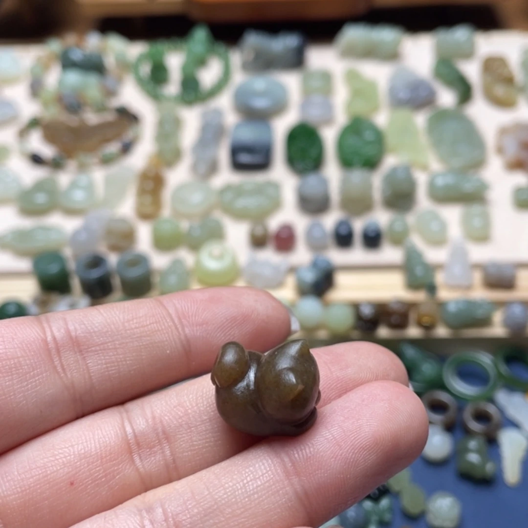 和田玉未镶嵌吊坠(不含链)