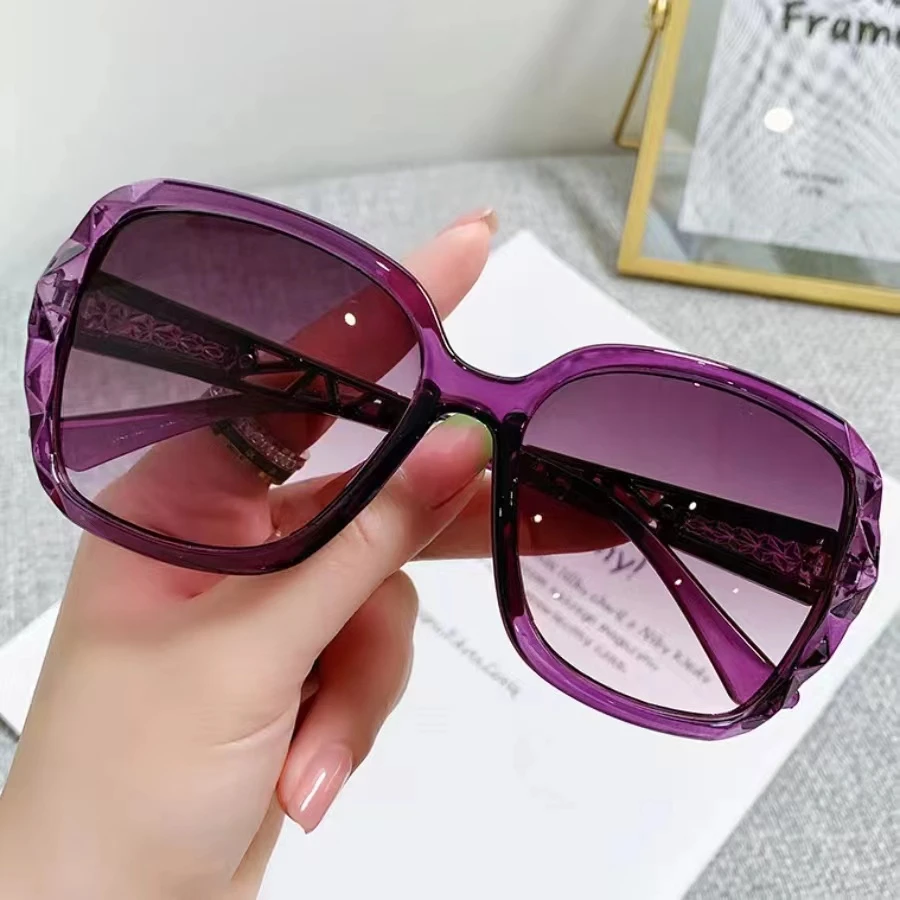 网红太阳眼镜女士百搭拍照打卡时尚户外眼镜
