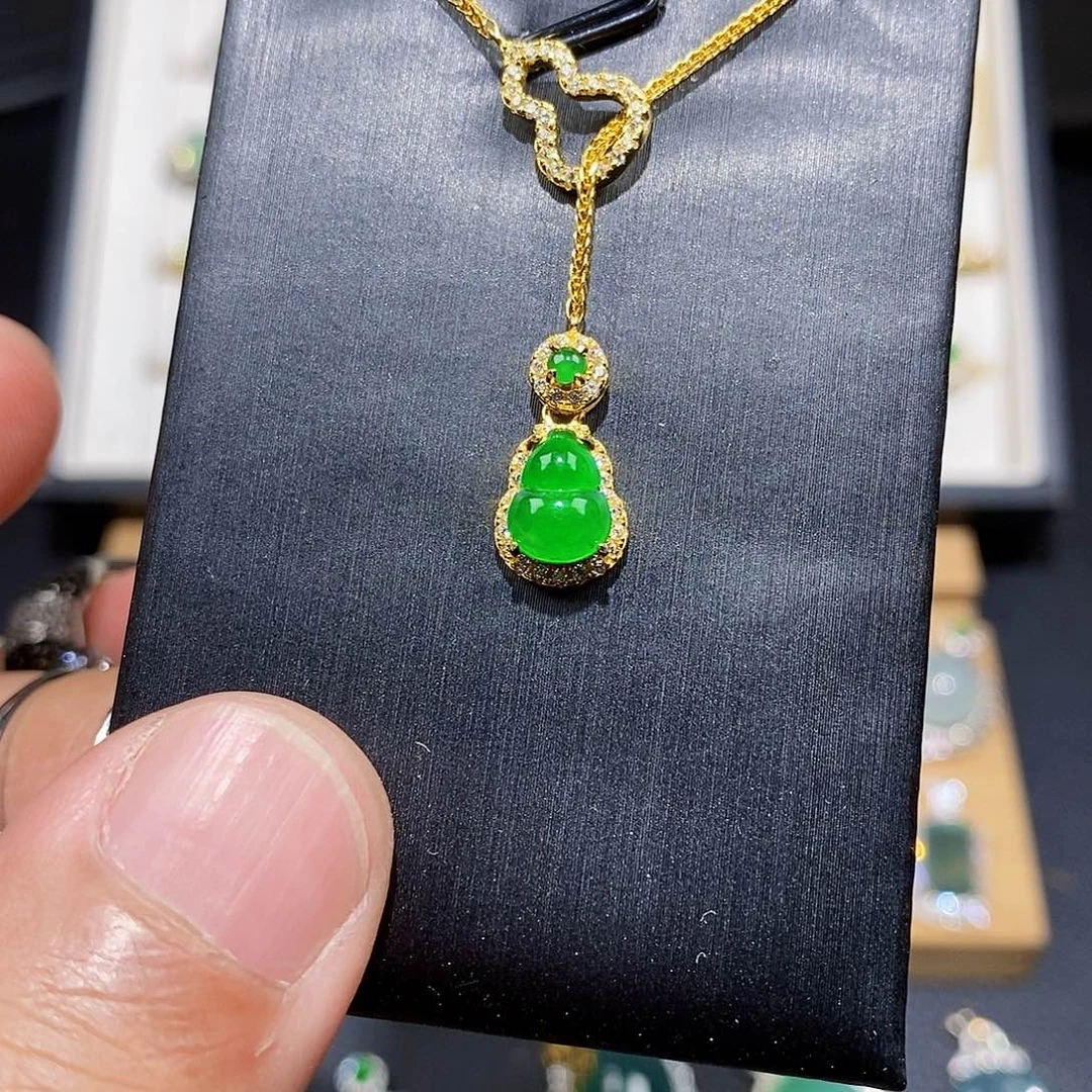 颈饰银S925镶嵌翡翠w w