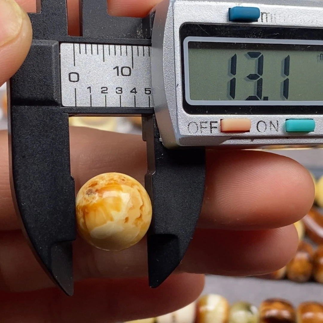 未镶嵌琥珀戒指圆珠