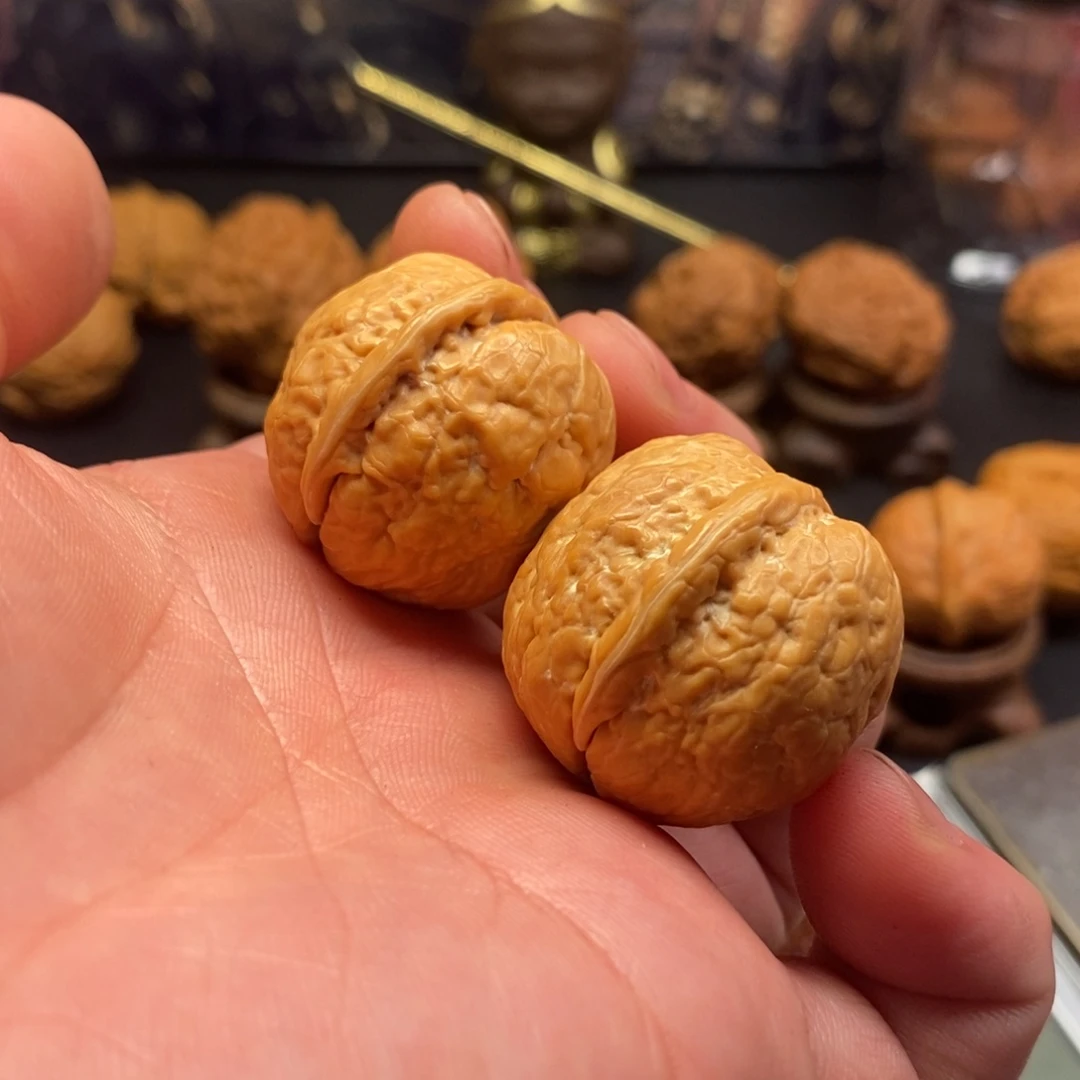 把件文玩核桃云铁小钢炮