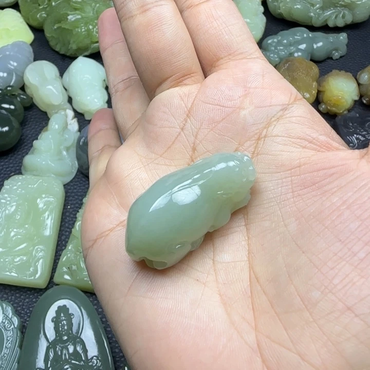 1***3颈饰未镶嵌和田玉