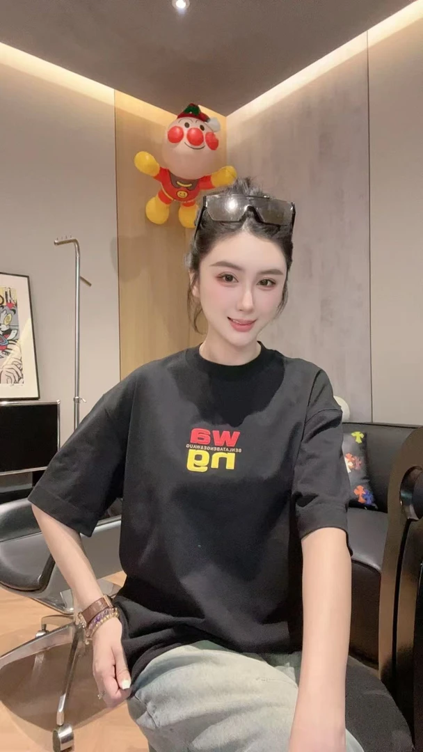 【火靓HUOLIANG-W1205】韩版时尚宽松圆领短袖T恤