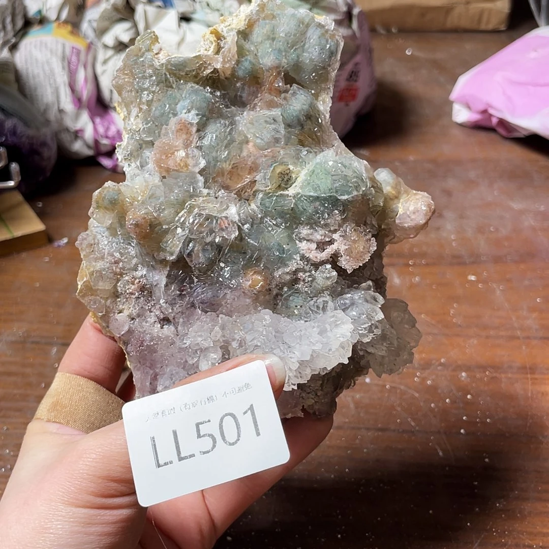 水晶未镶嵌大型摆件（非配饰）