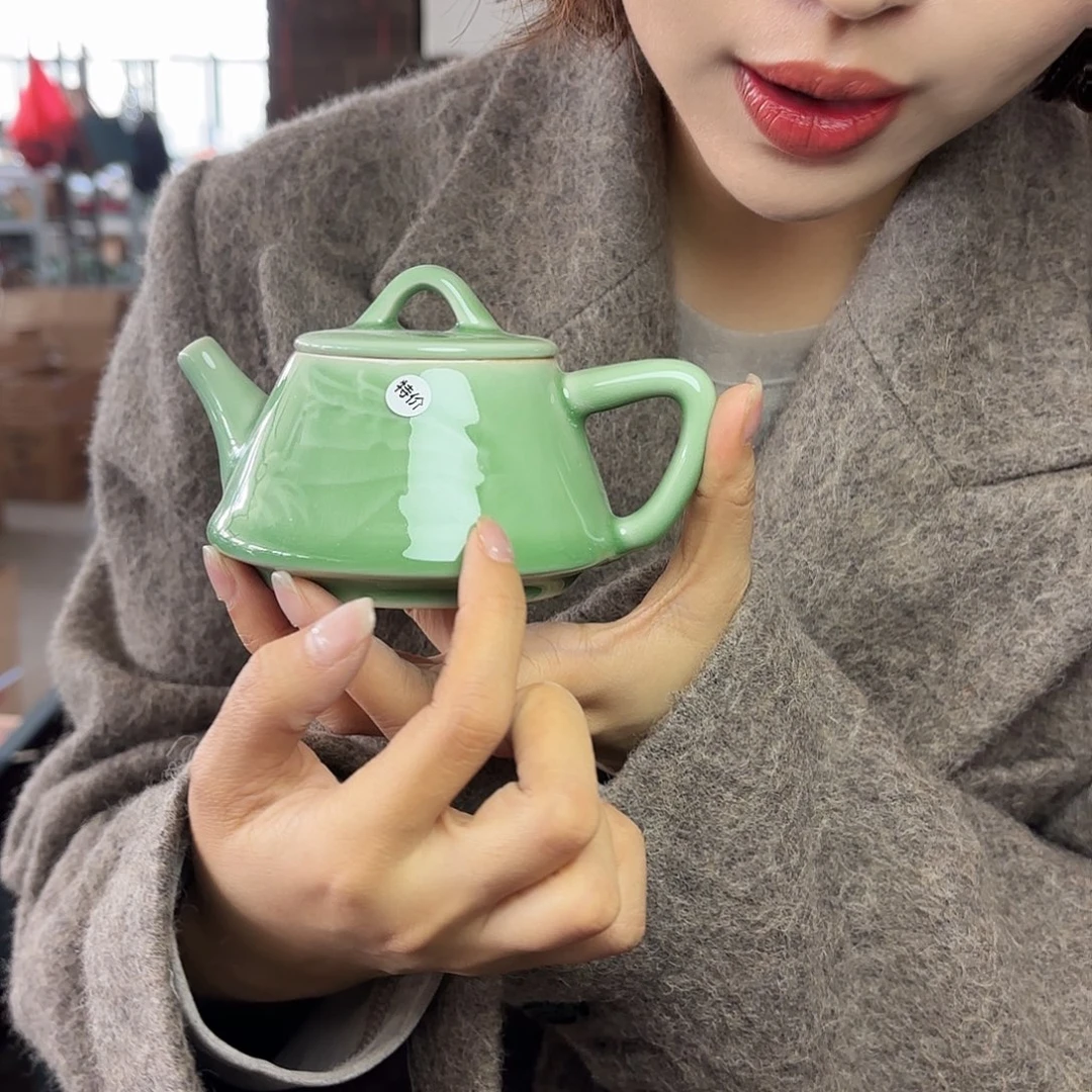 龙泉云间青瓷小米茶器