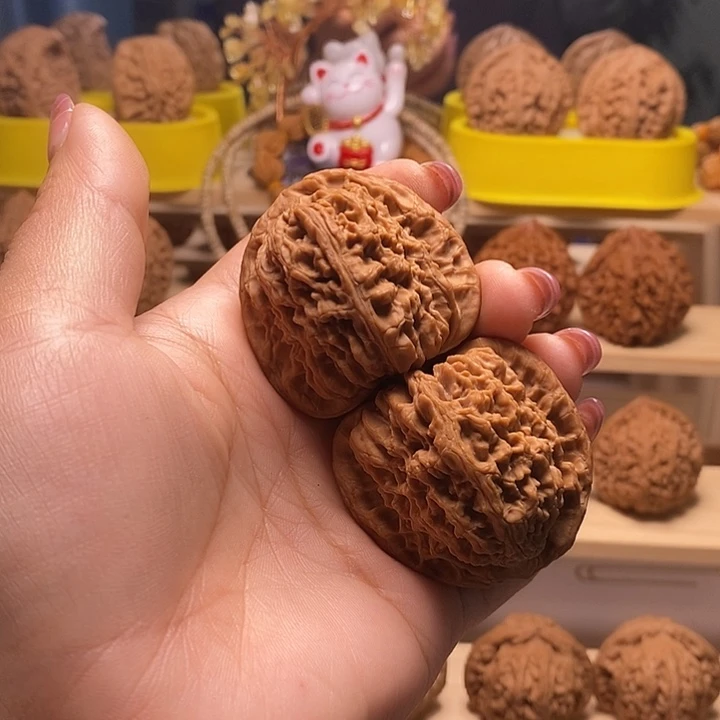 44尺寸的南疆石核桃