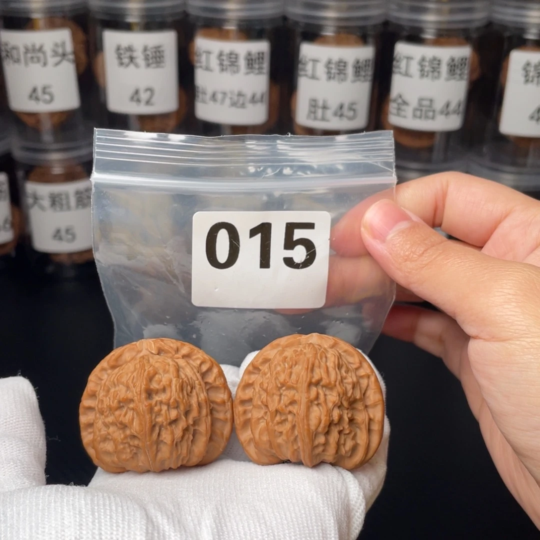 把件文玩核桃43白狮子