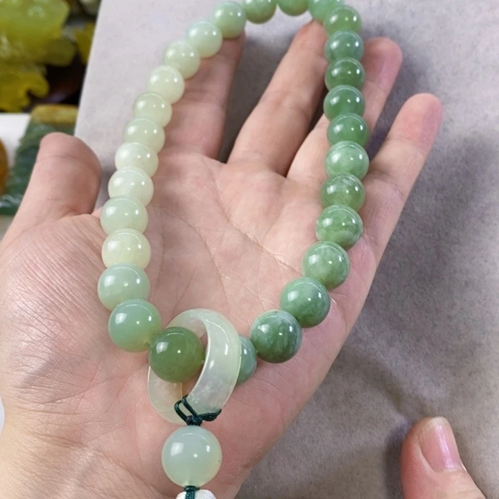 未镶嵌岫玉手持手持