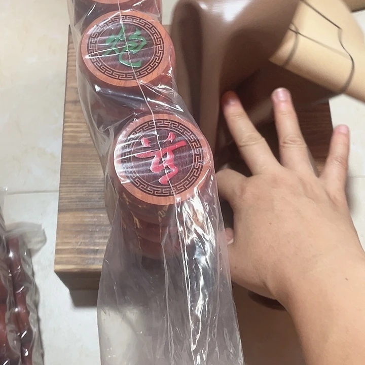 非洲紫檀木5.8+木头的盒子。