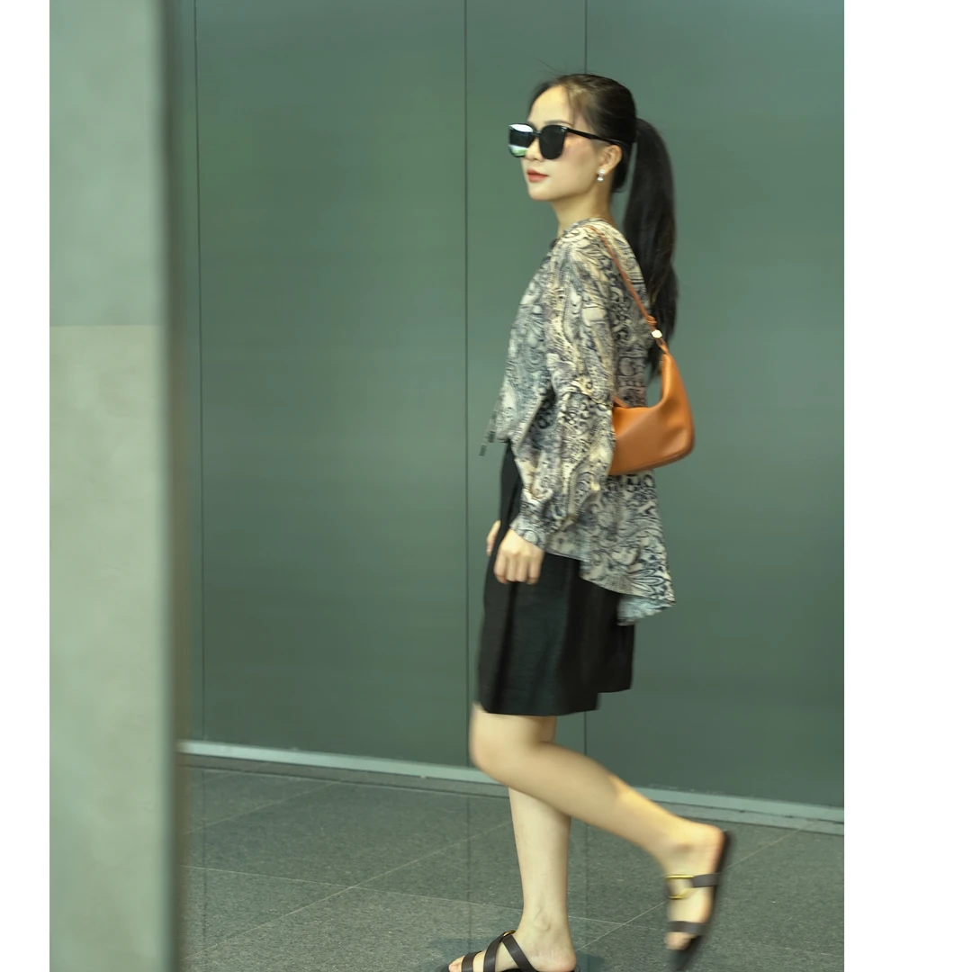 【绝美佩斯利】 外贸单新款桑蚕丝印花连帽女士卫衣（230694）