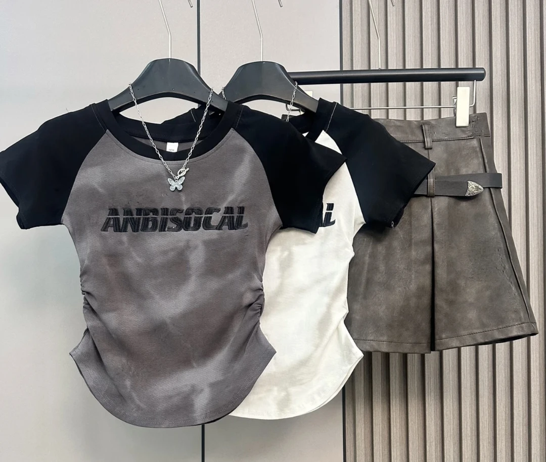 2025新款女短袖刺绣韩版设计感褶皱修身显瘦上衣T恤