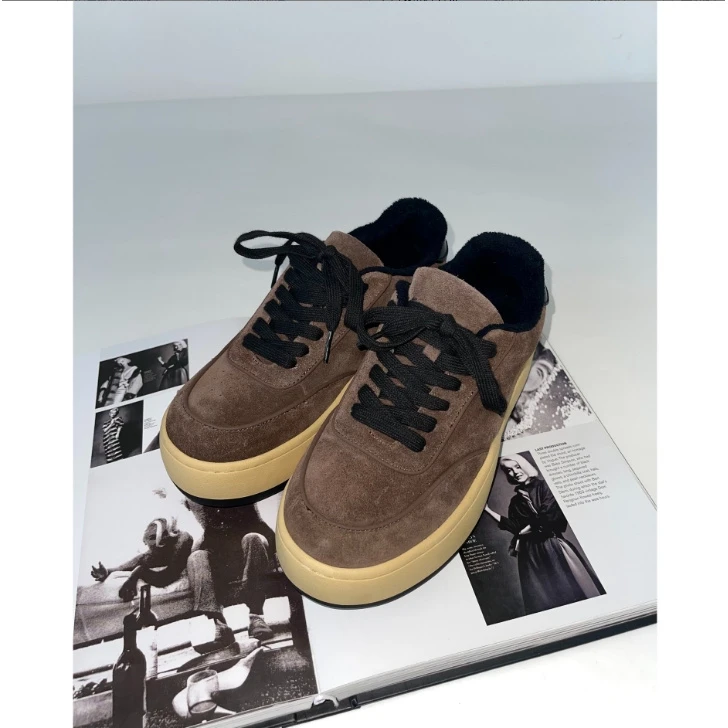 经典时尚厚底增高系带休闲鞋D3083