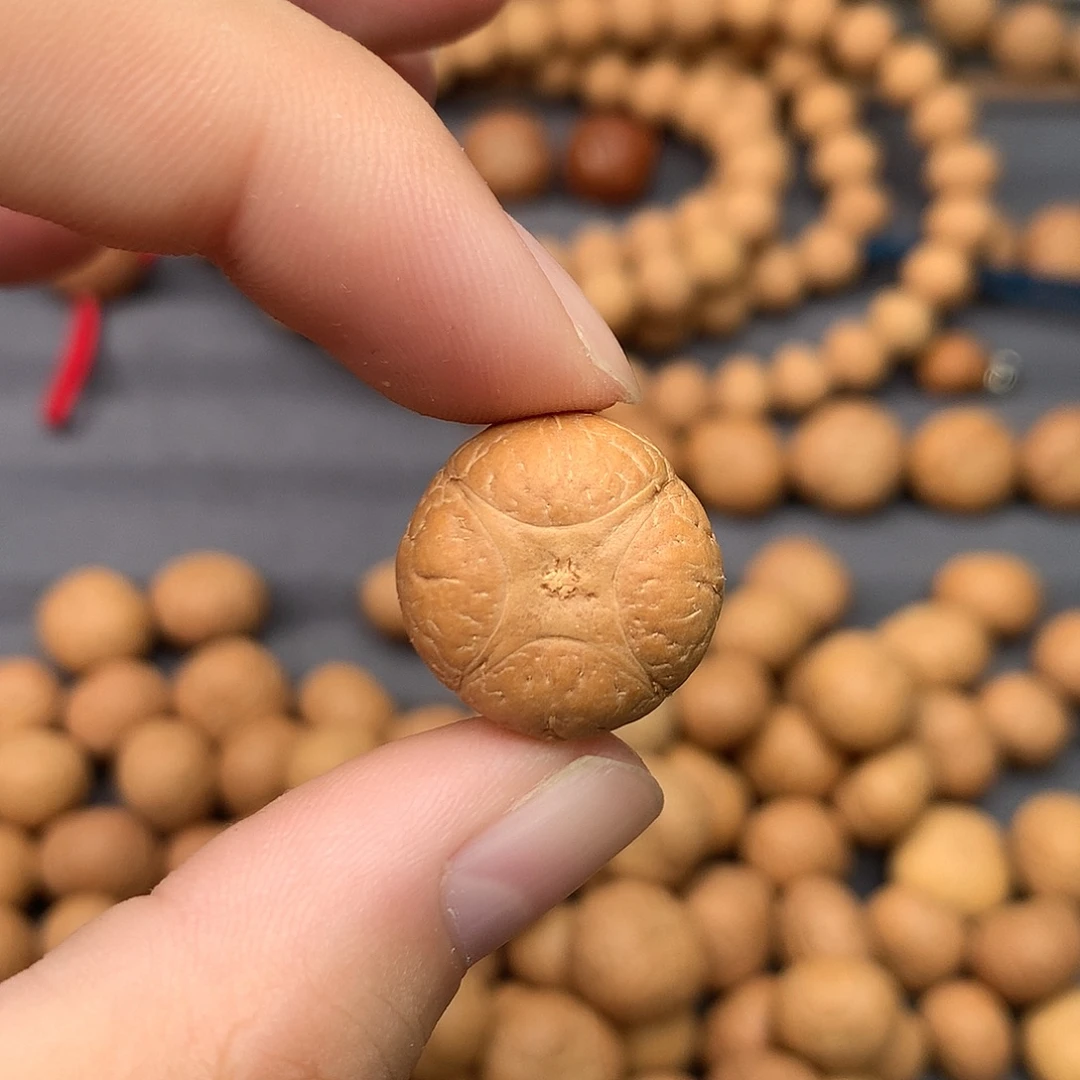 吊坠凤眼菩提福利特价19尺寸麒麟，非质量问题开孔不退