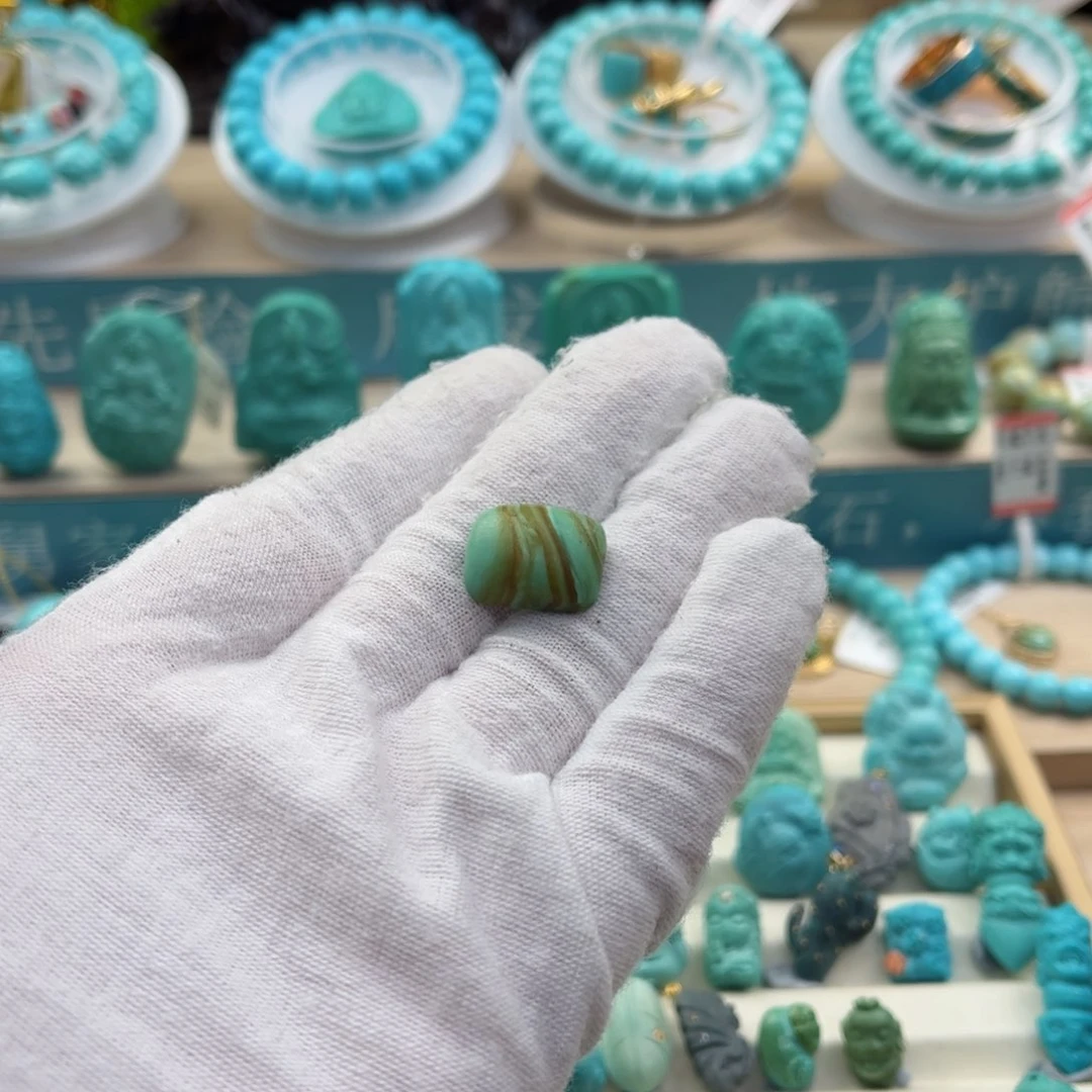 绿松石珠宝奇石未镶嵌