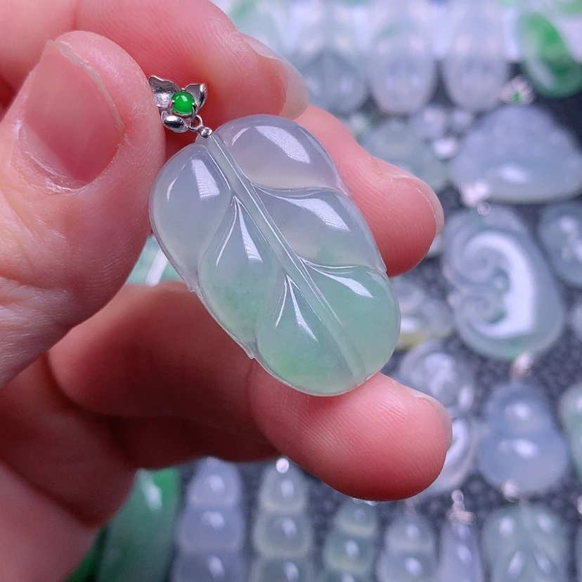 【闪购商品】翡翠颈饰18K金镶嵌天然缅甸翡翠
