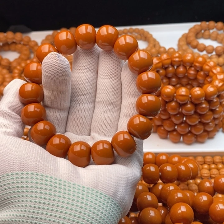 徐***饰猴头核桃吊坠猴头