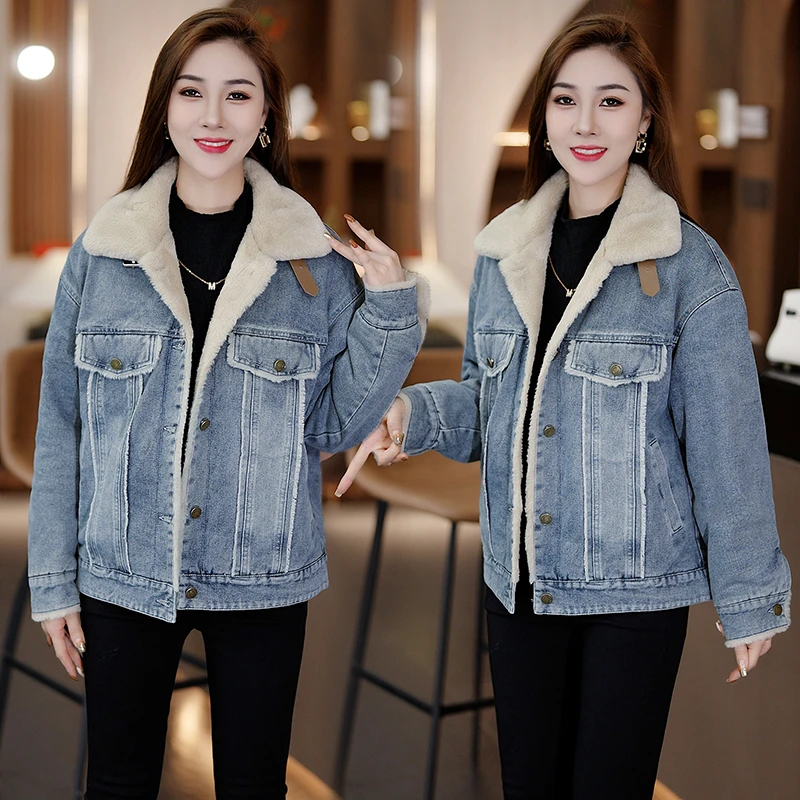 东家加绒加厚翻领牛仔短外套女2025秋季新款小个子保暖短款夹克潮