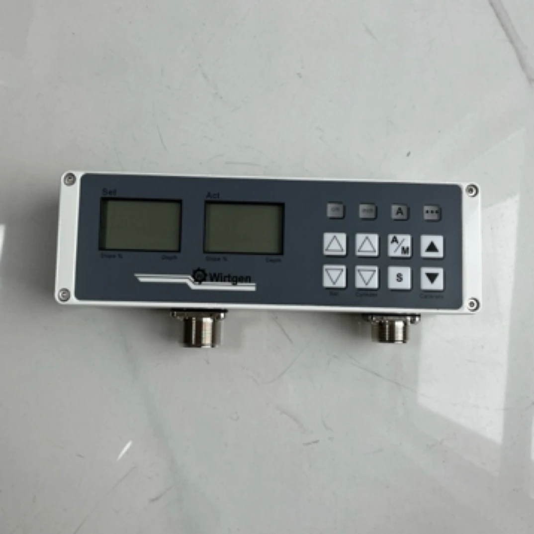 维特根铣刨机显示器W19002000铣刨机两屏幕双屏幕传感器显示器