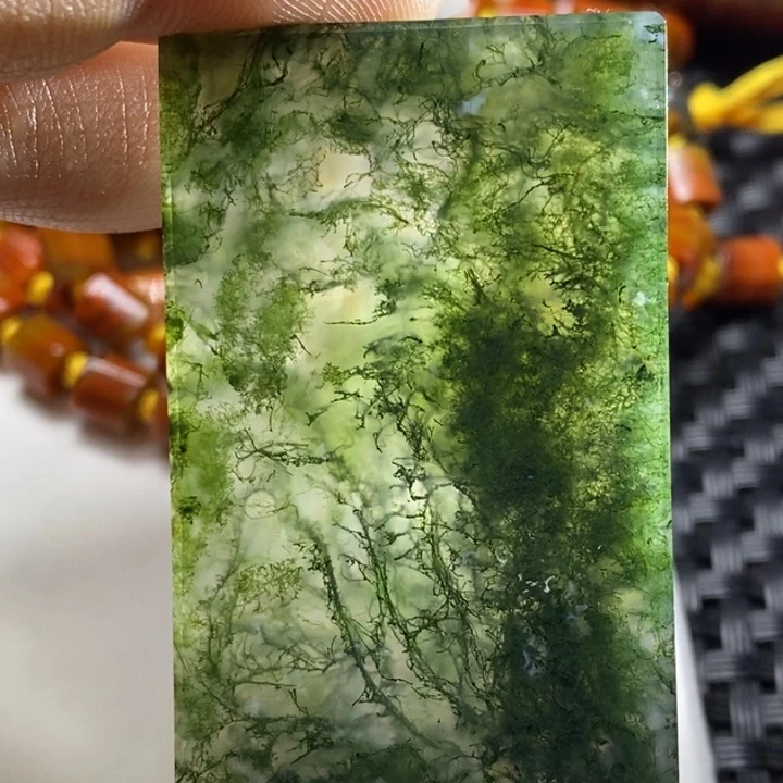 玛瑙/玉髓颈饰未镶嵌翟****心