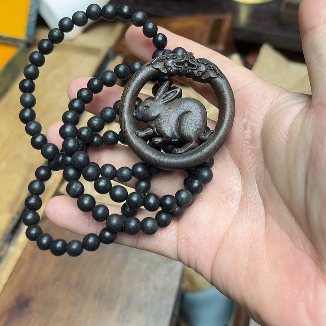 大叶紫檀（黑酸枝木类）