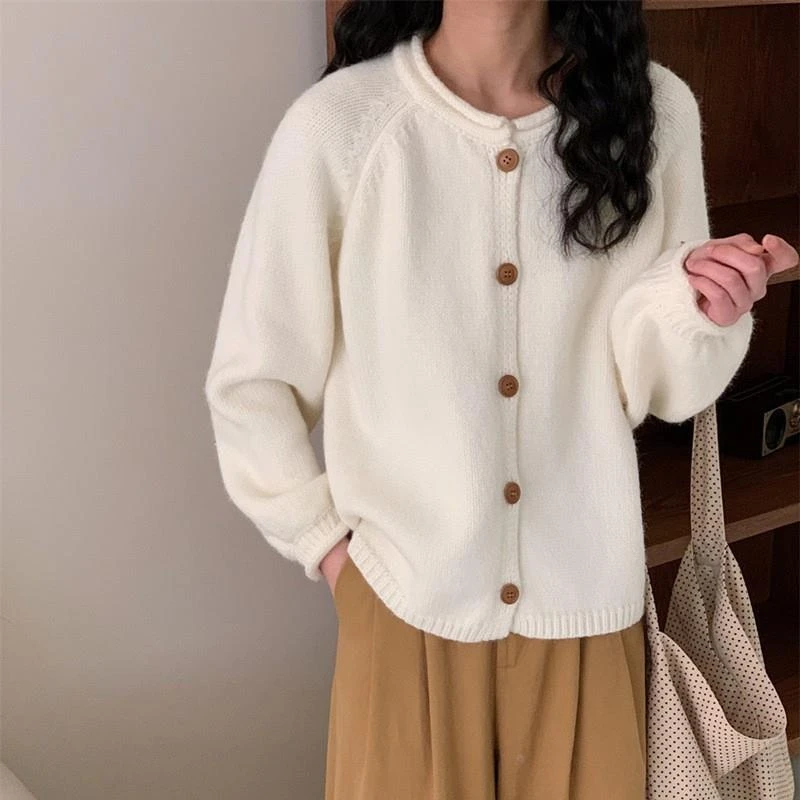 韩版简约复古卷边纽扣毛衣开衫女宽松休闲百搭插肩袖针织外套秋冬