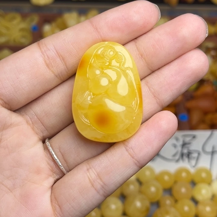 蜜蜡未镶嵌珠宝奇石鸡油黄满蜡妖花福禄双全吊坠