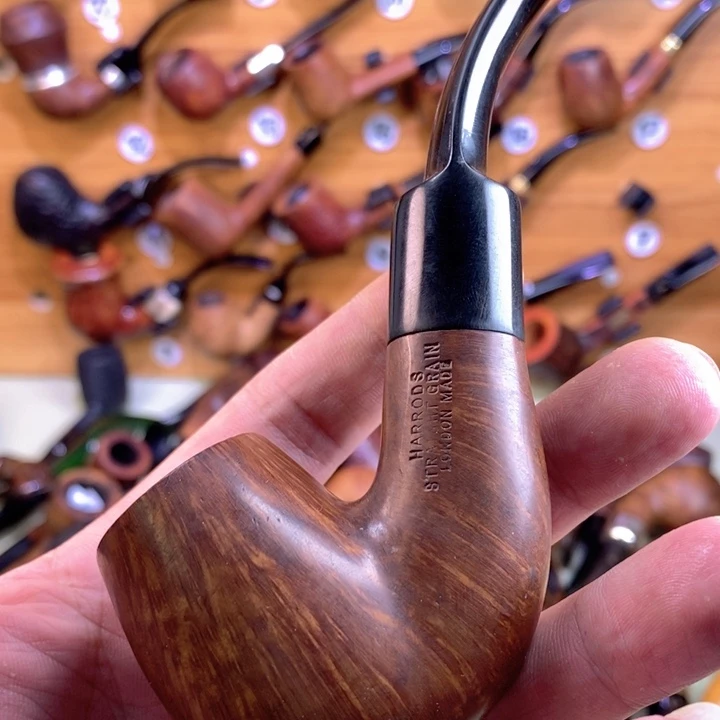 韬***哥英伦哈德百货石楠木