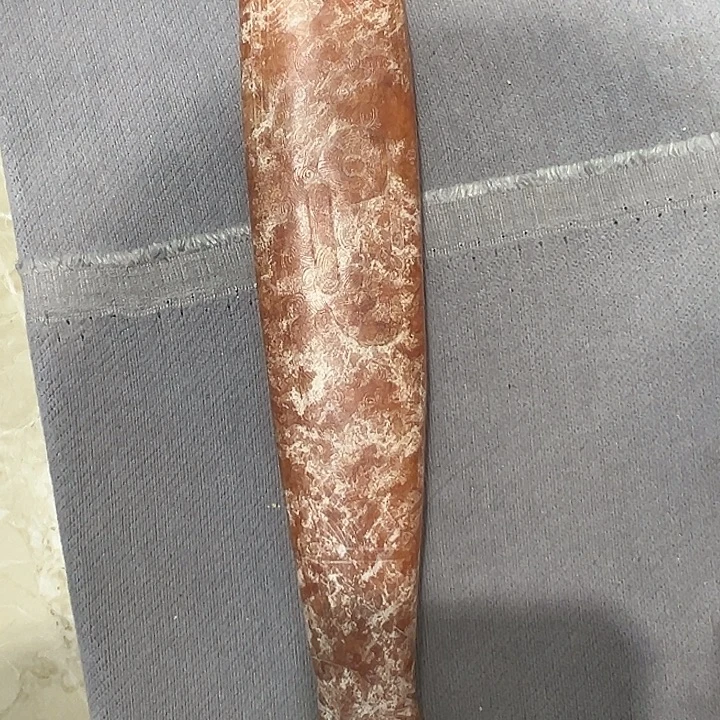蛇纹石玉未镶嵌鱼形摆件