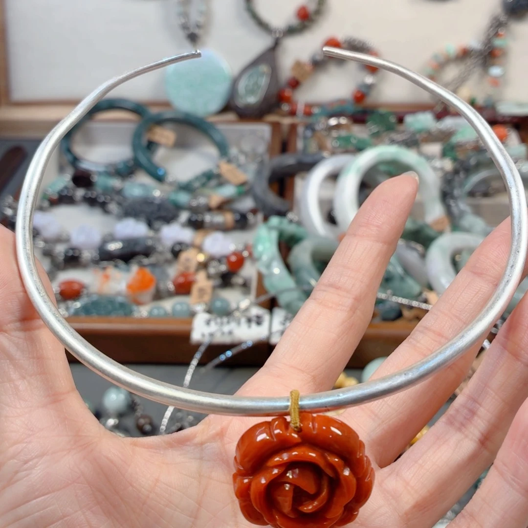 未镶嵌手链翡翠?****o手串