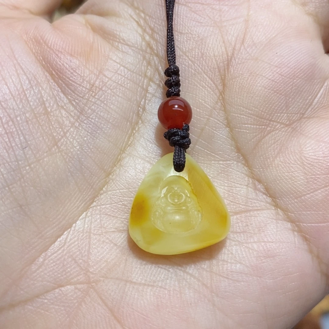 琥珀未镶嵌颈饰蜜蜡原石