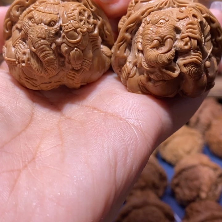 【闪购商品】手串/手链核桃象神