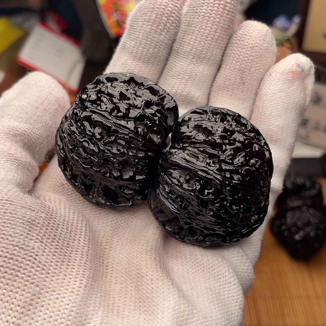 吊坠文玩核桃狮子黑
