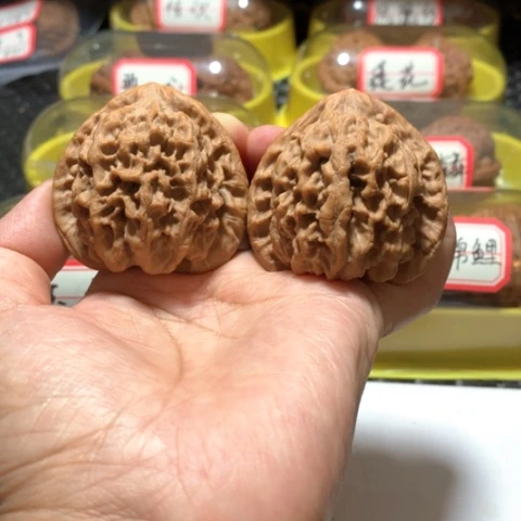 吊坠文玩核桃46称坨