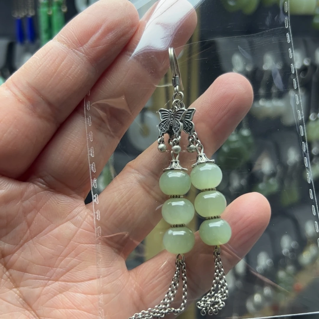 糖****和田玉银S925镶嵌耳饰