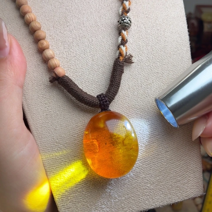 琥珀未镶嵌颈饰橘子净水蛋面