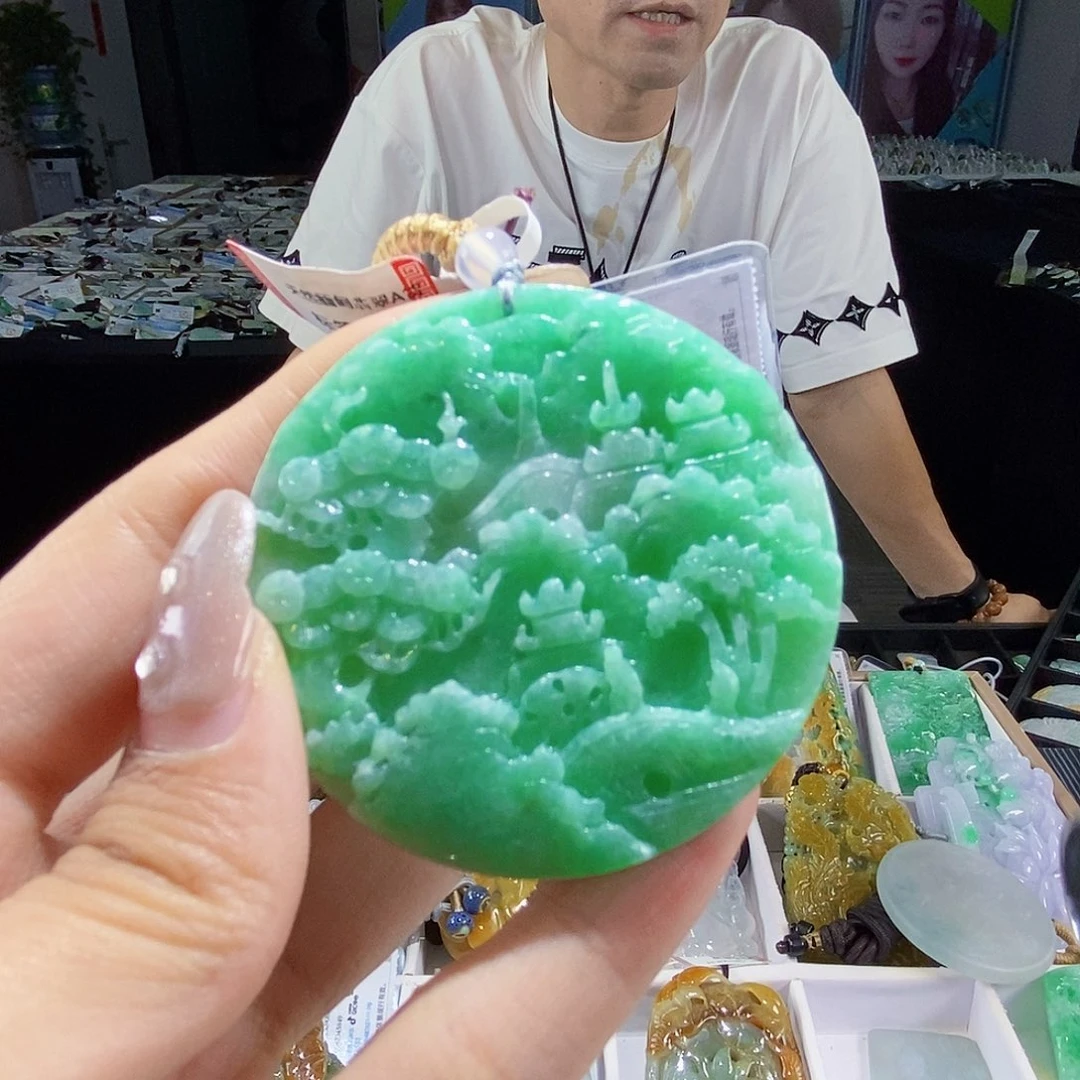 颈饰未镶嵌翡翠翡翠