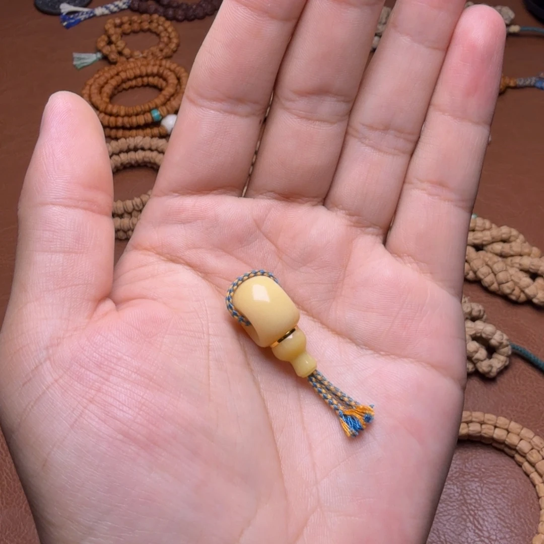 ****吊坠柏香籽/百香籽三通