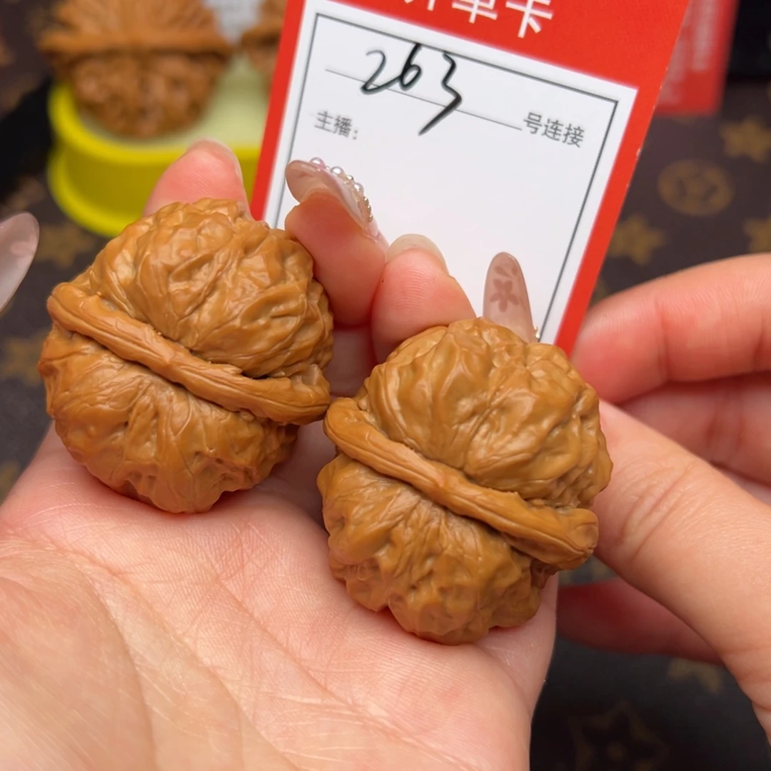 文玩核桃把件3.8蛤蟆头263